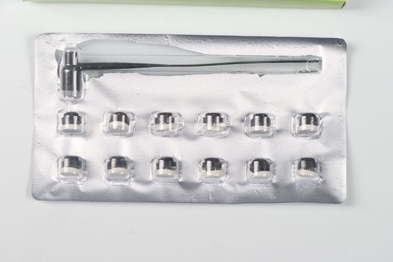 Classe II di terapia di agopuntura efficace Aghi a fior di prugno con manico in PVC per il trattamento